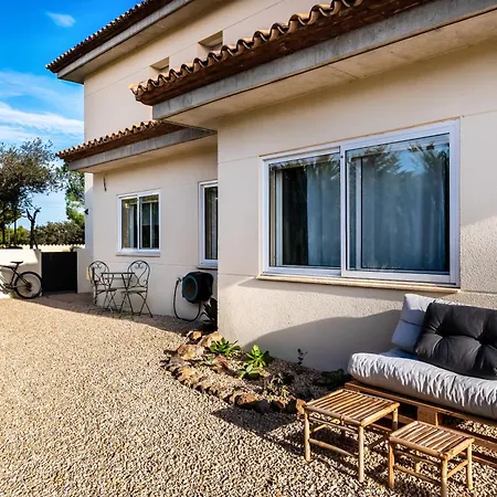 Holiday home Fabulosa Adelfas : Entre Mar Y Montanas Bonmont Terres Noves